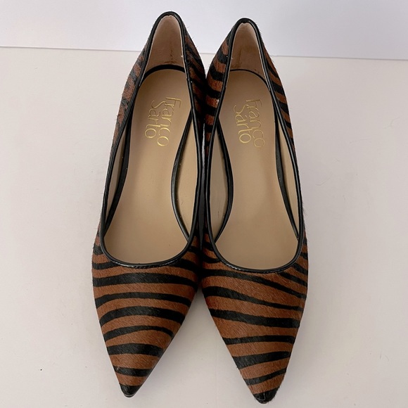 Franco Sarto Calf Hair Tiger Stripe Wedge Pumps NWOT Size 5.5 - Picture 6 of 11